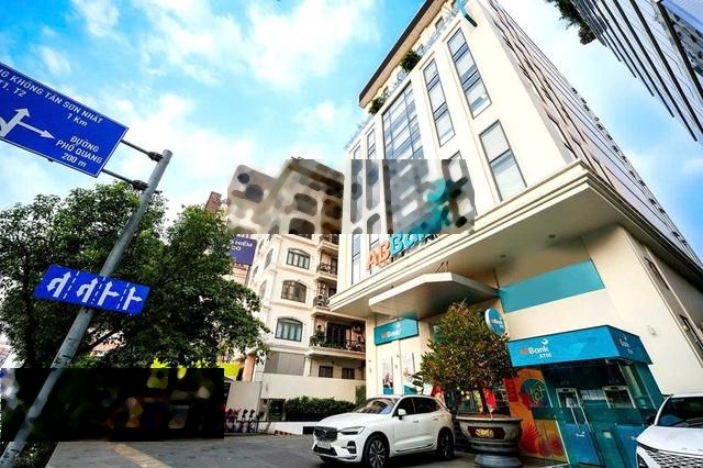 Bán nhà Mặt tiền Phổ Quang_Phú Nhuận, Ngân hàng thuê 130tr/tháng_DT: 6x16m_KC : 5 Tầng_Chỉ 28 tỷ