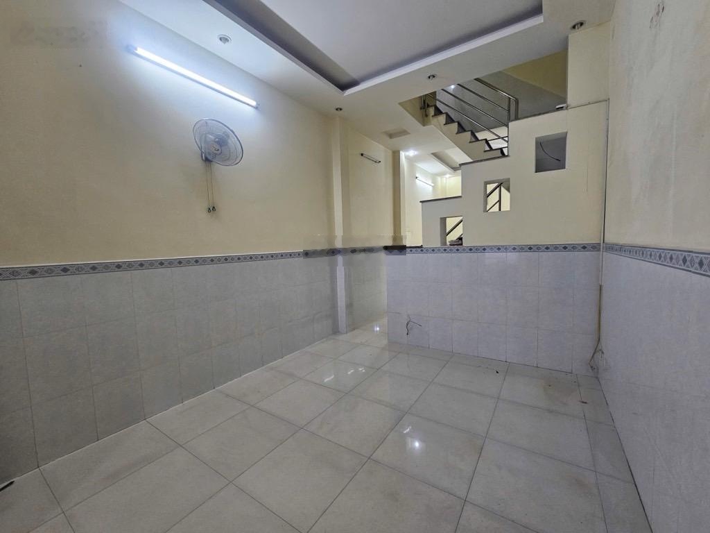 P. Tân Hưng, Quận 7 - hiếm vị trí vip - Đường Số 51 - Lâm Văn Bền - kinh doanh ở - SHR, PL chuẩn
