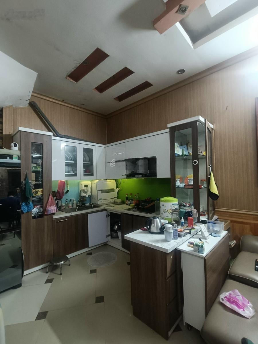 1 nhà ra phố, view hồ, đường thông tứ phía, DT 50m*4T giá 12tỷ5