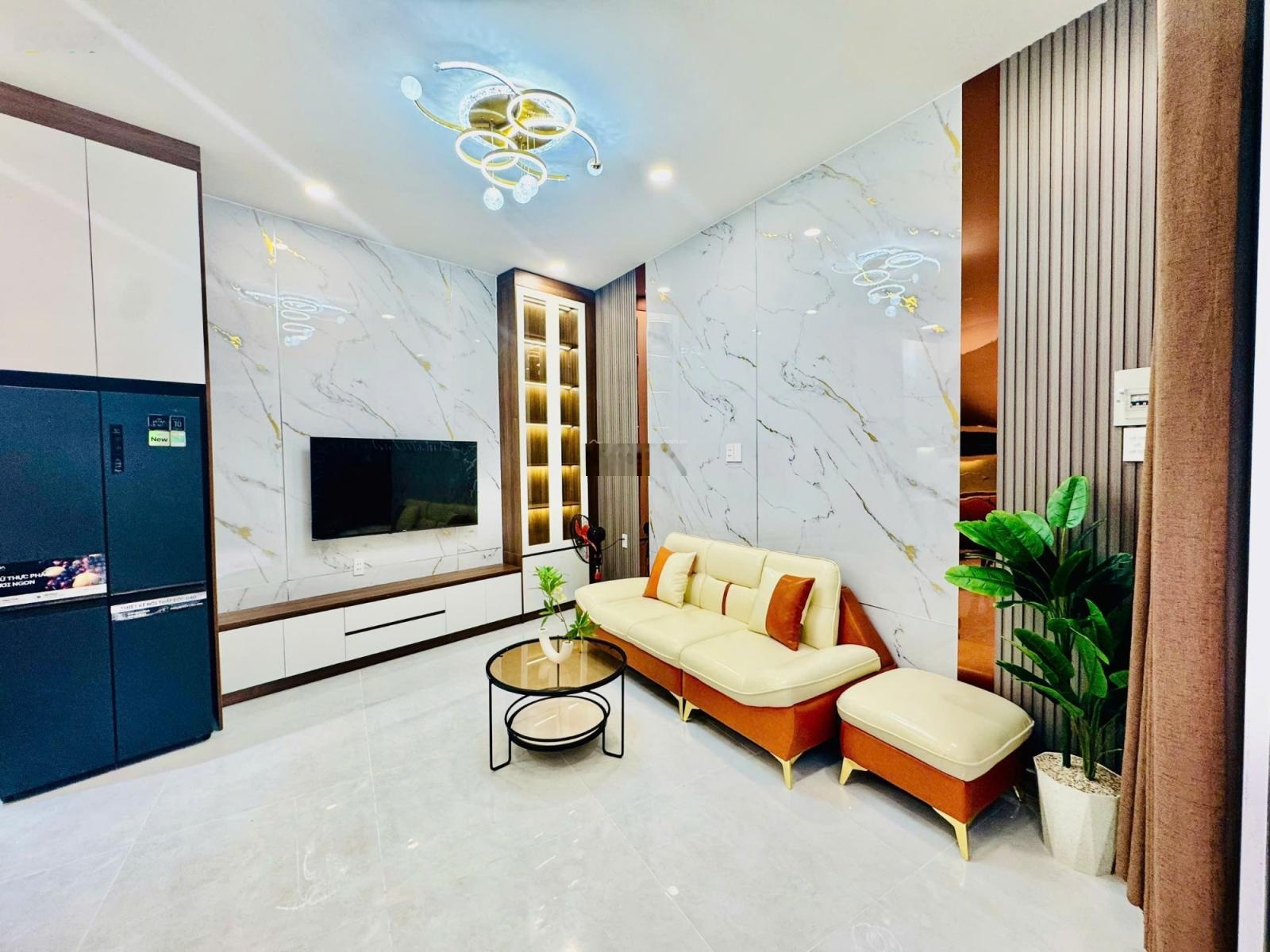 Xuất cảnh bán gấp - Bán nhà Bùi Văn Thêm 36.2m² 4 tầng - 6.96 tỷ
