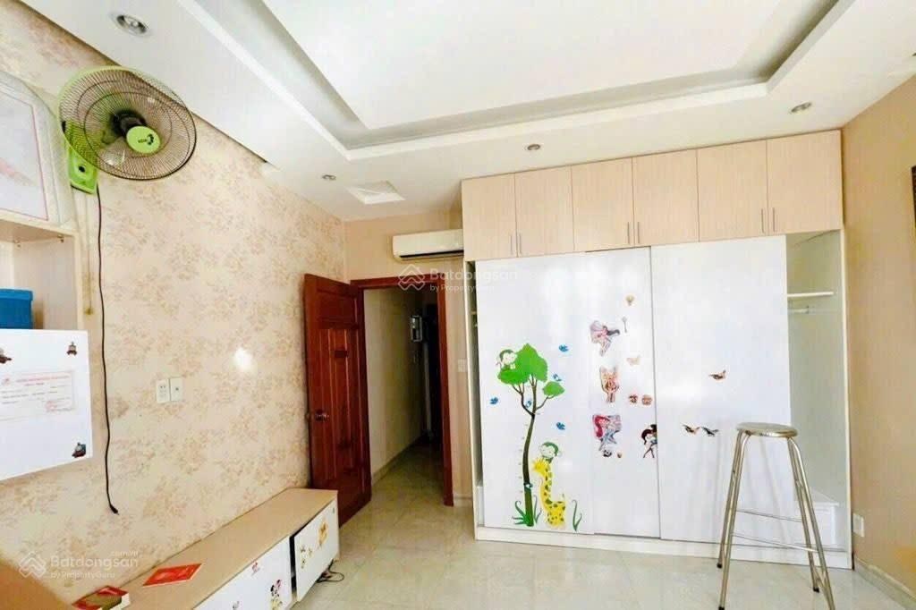 Bán nhà hẻm 803 huỳnh tấn phát thông phú thuận cách mặt tiền 100m gần riviera point