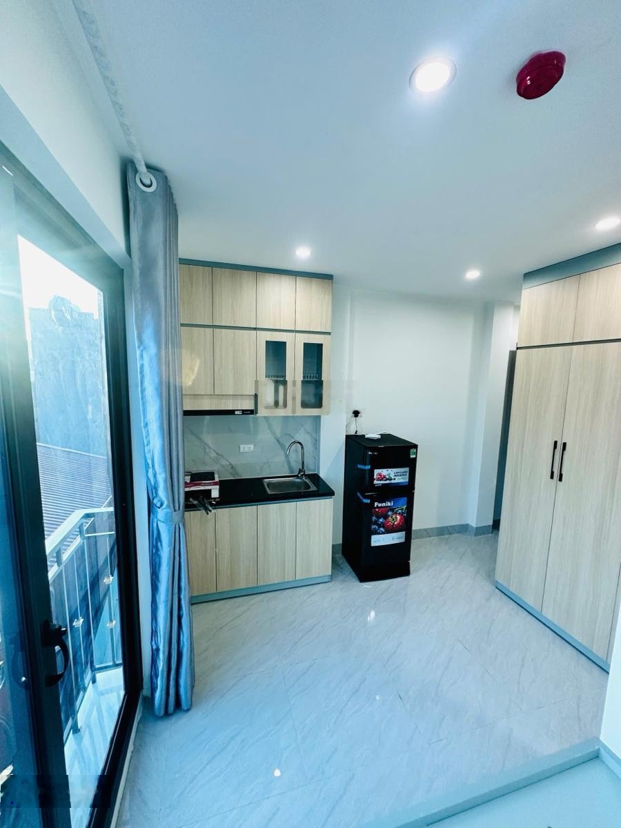 Bán toà CCMN Kim Mã, Ba Đình 45m2 x 7T, MT 14m, 11 phòng, thang máy, đã cho thuê full 55 triệu/th