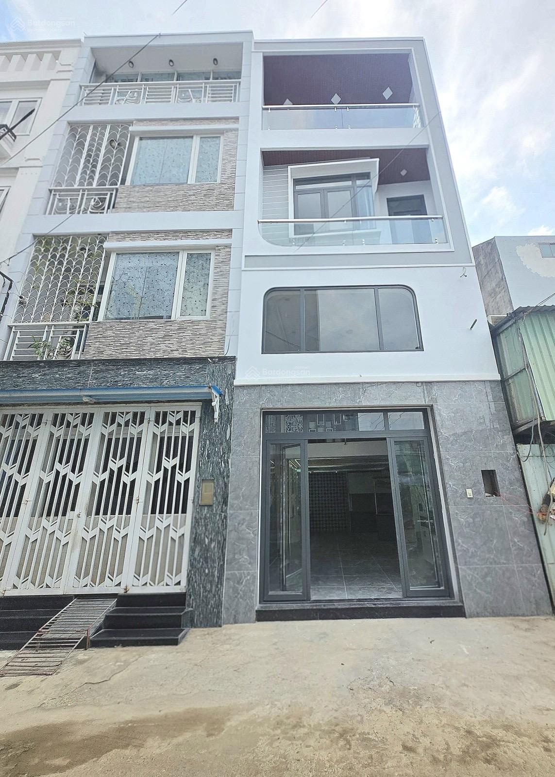 Bán nhà đẹp 4 tầng Lã Xuân Oai - 4PN 4WC - Hoàn Thiện Mới Đẹp - Xe tải 6m thông Võ Văn Hát. Mô tả