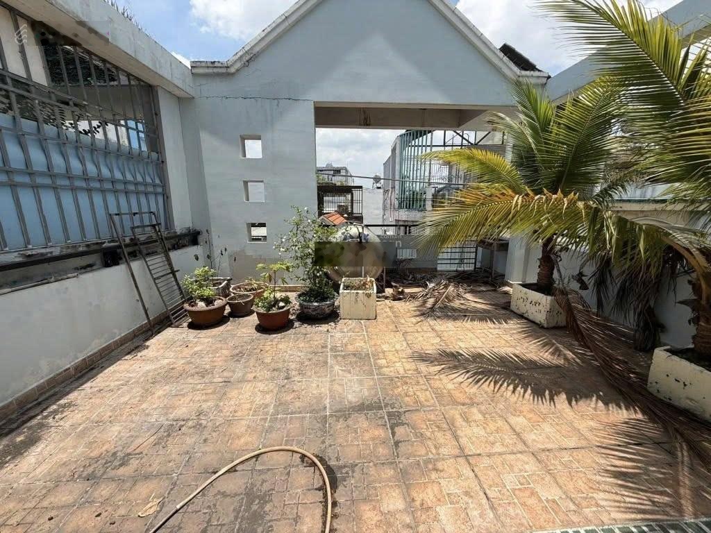 Bán gấp nhà HXH Cộng Hòa phường 13 Tân Bình, ngay nhà ga T3 100m2, 4 tầng, giá 13 tỷ