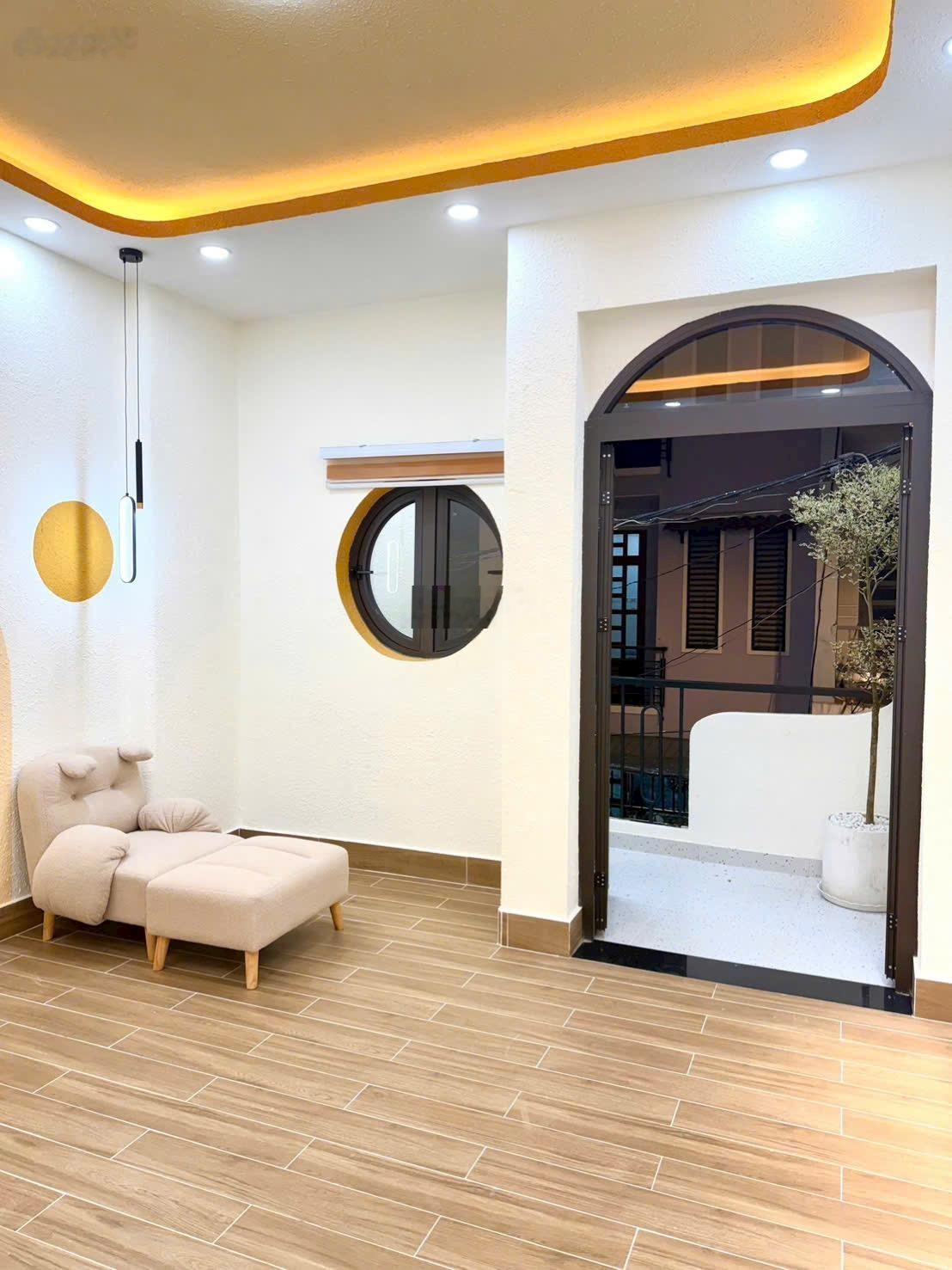 Rẻ nhất Quận 6 - DT 56m2, 3 tầng 1 sẹc ra mặt tiền Nguyễn Văn Luông, giáp Hậu Giang, chỉ 5,2 tỷ