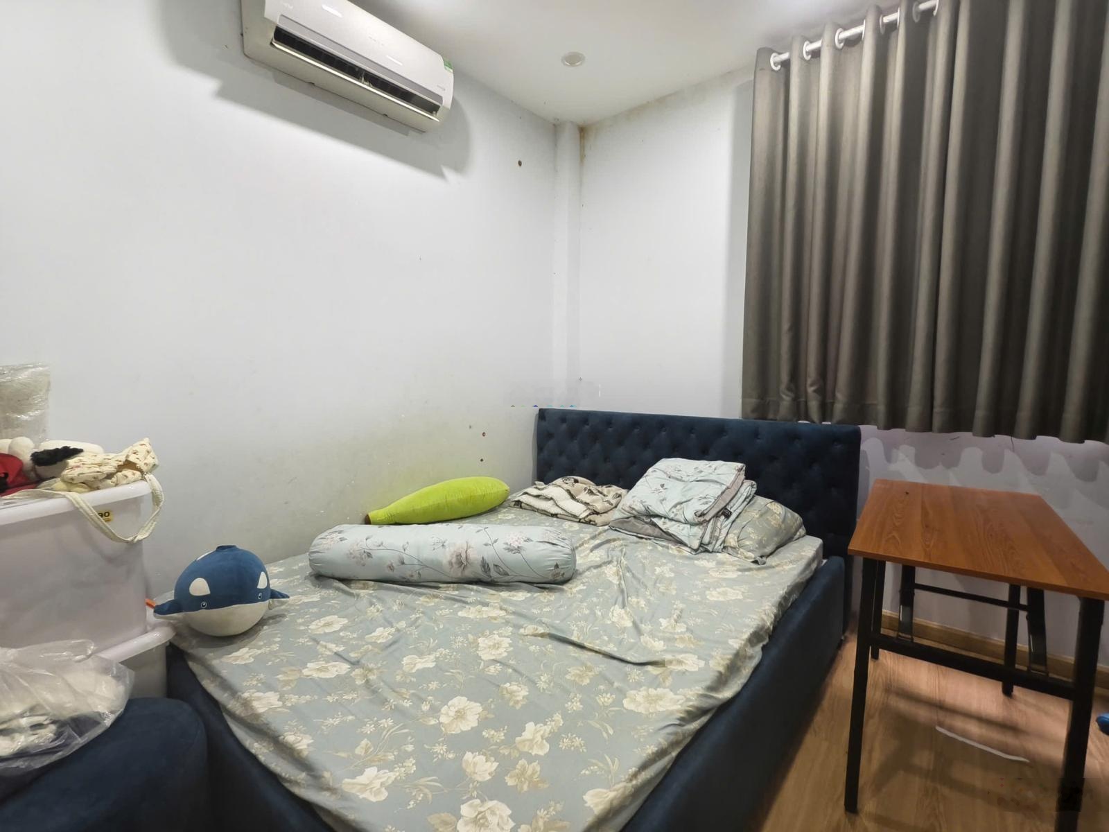 Bán nhà thông Cô Giang - Đê Thám - 4 tầng đúc kiên cố - Hoàn công đủ - 8 Tỷ