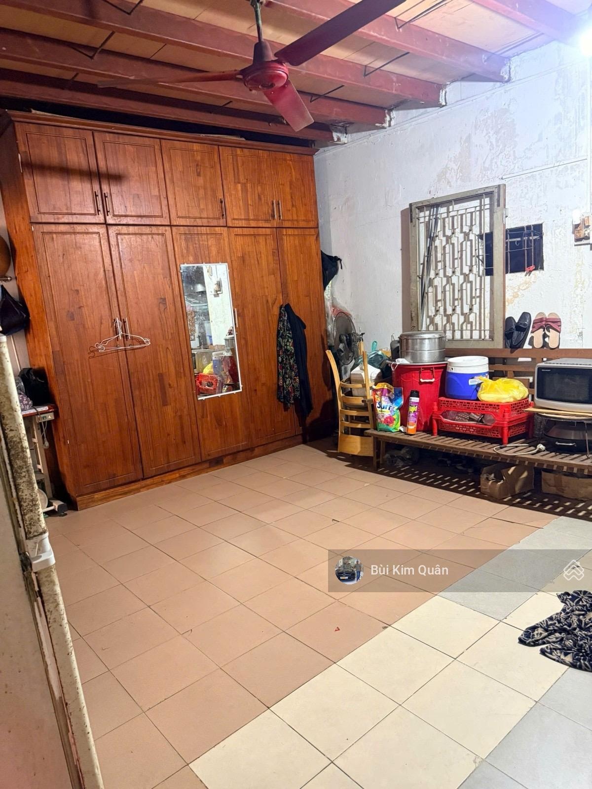Hẻm ô tô đối diện chợ hạnh thông tây 77m chỉ 5.5 tỷ dt: 5 x 16m, sổ vuông đẹp