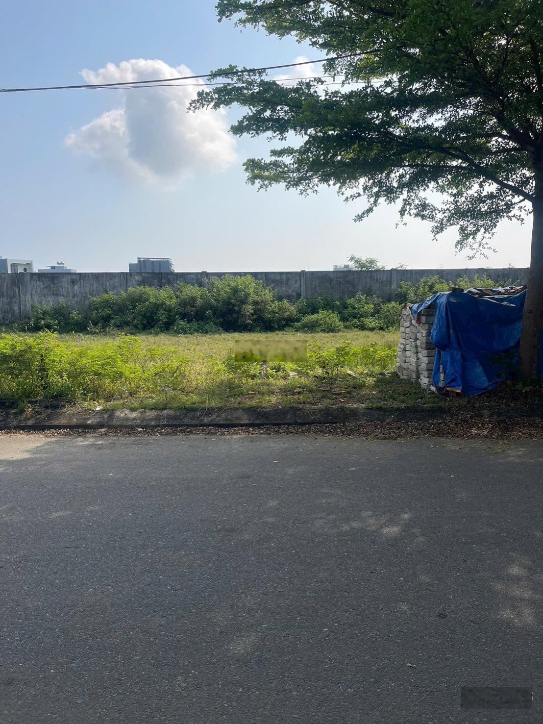 Bán gấp lô 78m2 ngay cạnh ĐH FPT và Đh Phan Châu Trinh chỉ 2.75 tỷ