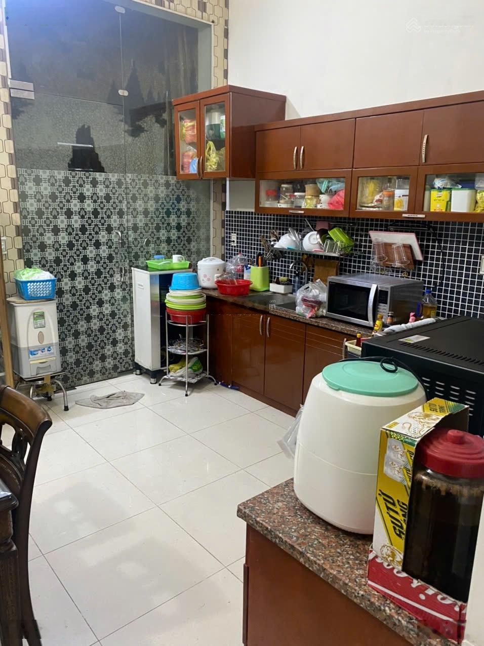 Hiếm! Bán nhà mặt tiền NB khu Bàu Cát DT 4,2m x 18,2m vuông vức, giá 13 tỷ thương lượng chính chủ