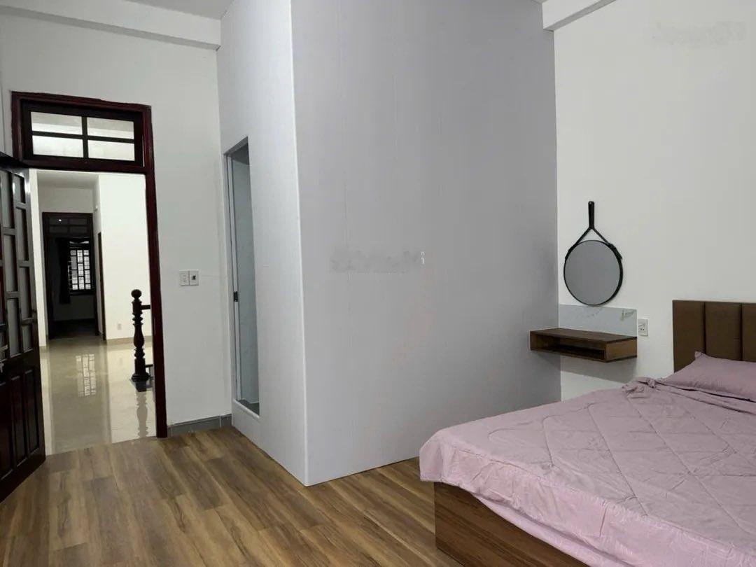 Nhà gần Biển Mỹ Khê - 3 Tầng 3PN , 101m2 - đường Trần Văn Thành , an cư lâu dài , ở Ngay