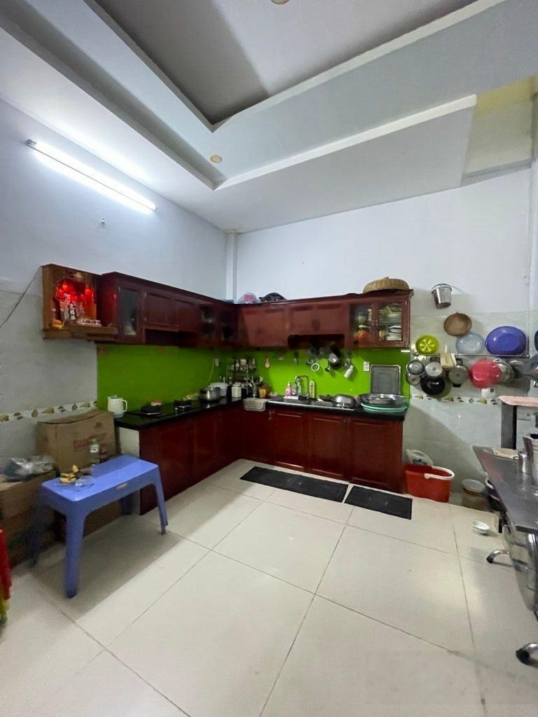 Bán nhà gấp khu Tô Hiệu hẻm xe hơi 62m2 4,4x13 nhỉnh 6 tỷ