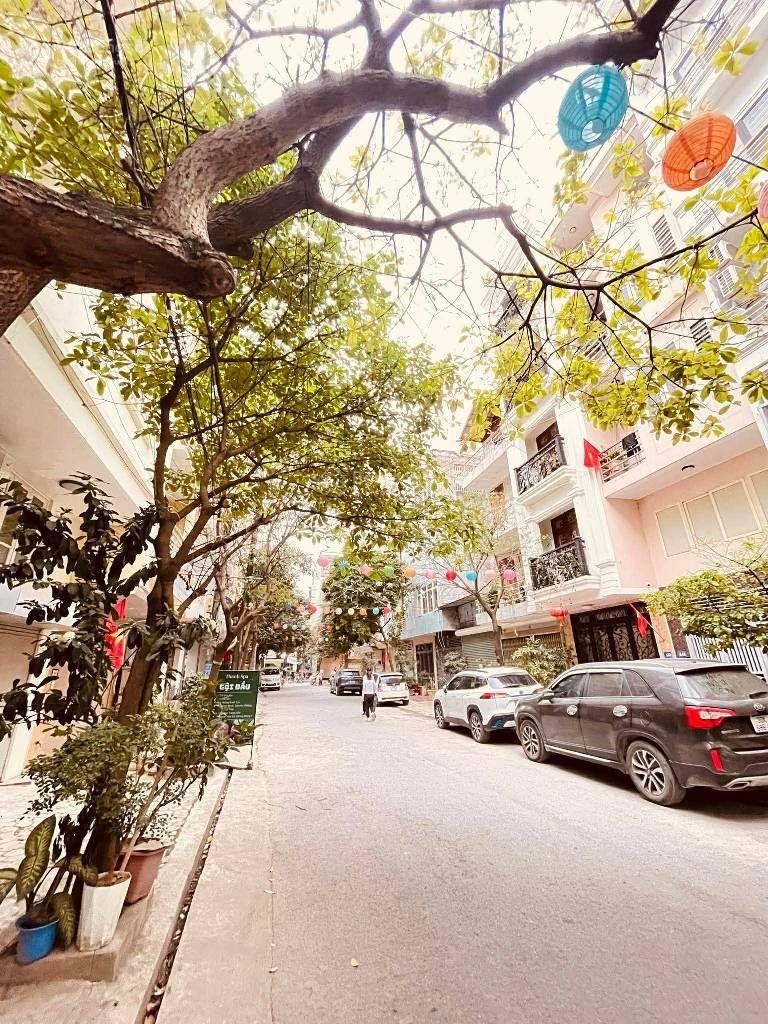 Biệt thự lk ngô thị nhâm hà đông .không gian thoáng mát
