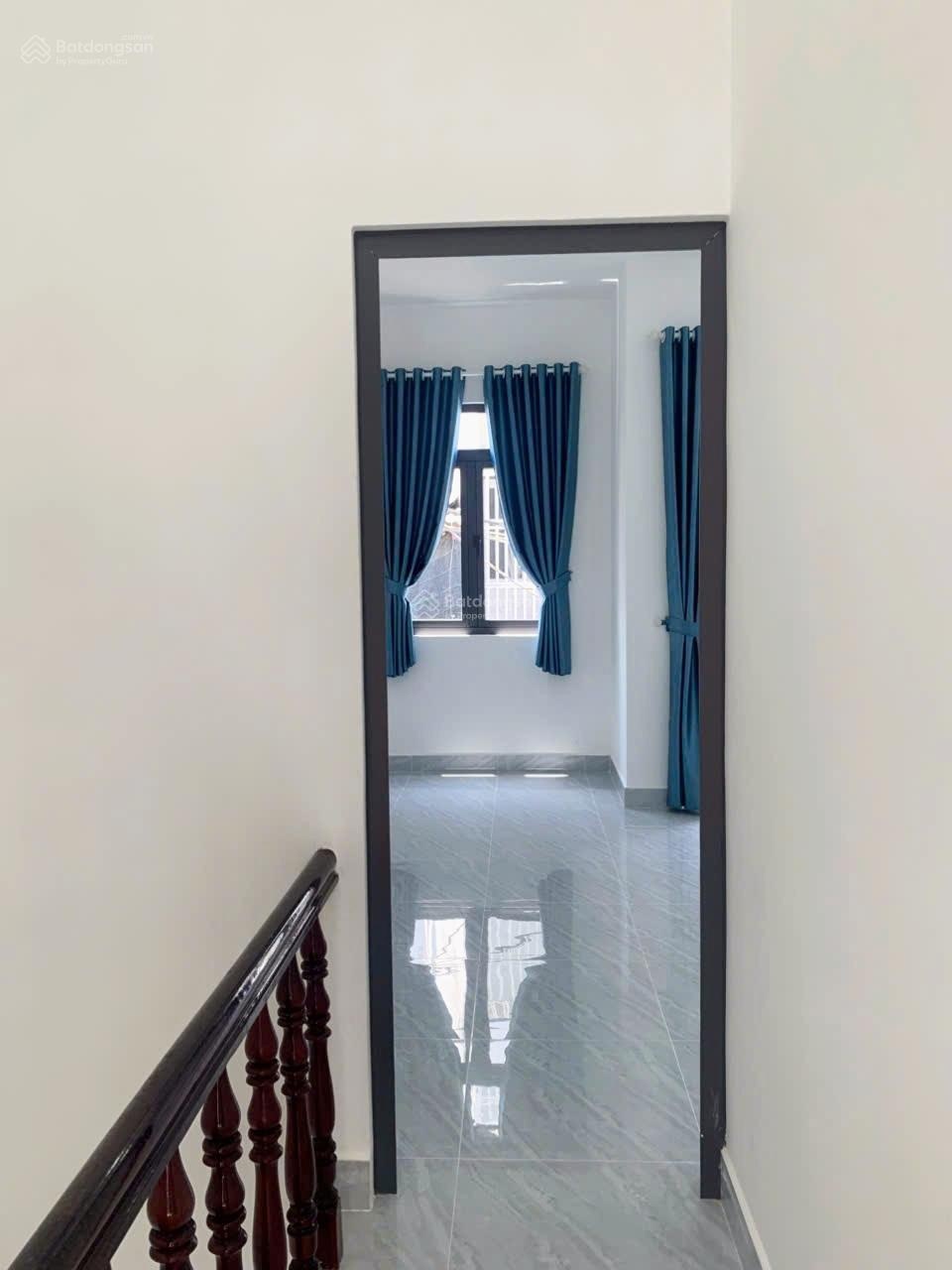 Xuất cảnh bán gấp - Bán nhà Phạm Văn Bạch 36m² 2 tầng - 4.6 tỷ