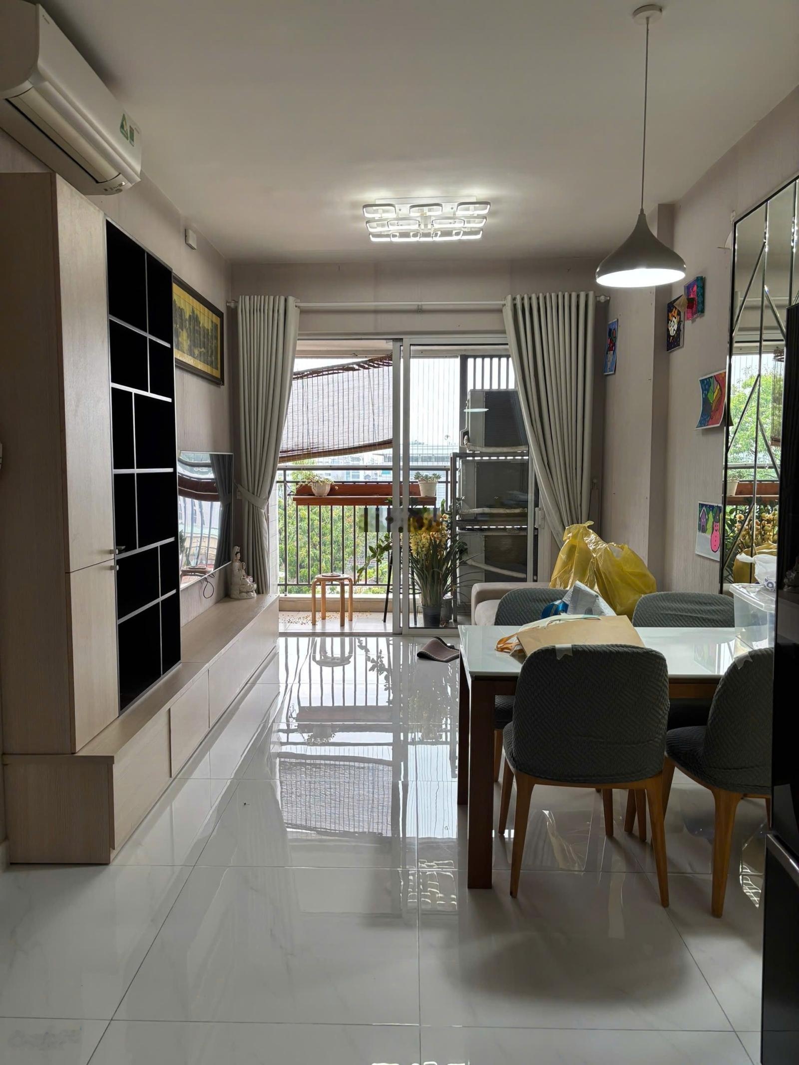 Golden Mansion 75m2,2pn full nthat giá 17tr ở liền LH e 0797799666 ạ
