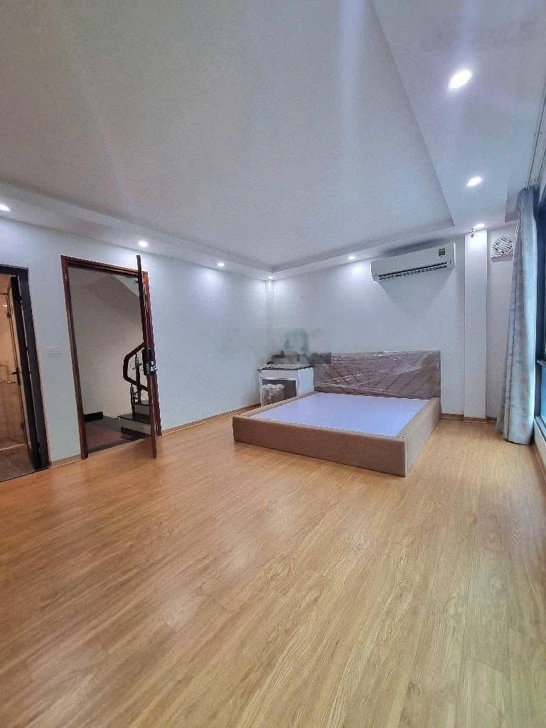 Chính chủ bán nhà tựu liệt, mặt ngõ kinh doanh, 2 ô tô tránh, lô góc, 4om2 x 4 tầng