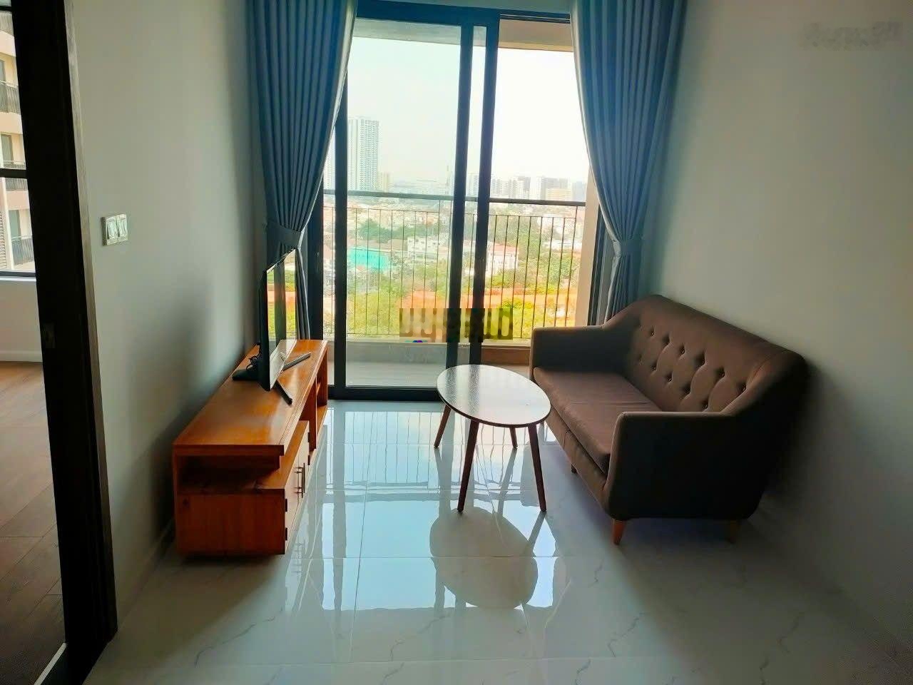 Cho thuê Opal Skyline căn 2PN có ban công, có 1 số nội thất. Giá 6,5 triệu. Lh: 0907594798