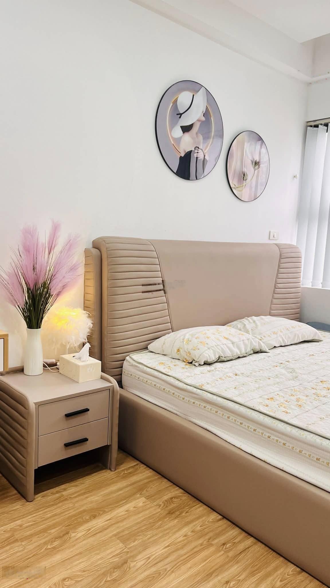 Bán căn hộ 79,5m2 thông thủy 3 ngủ xuân mai có ban công phòng khách, lh xem nhà : 0978906492