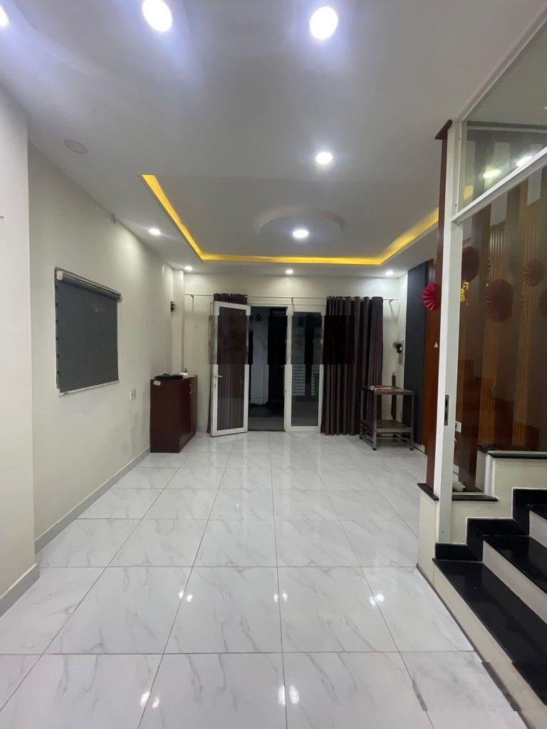 CĂN GÓC HXH THÔNG TỨ TUNG , 40m2 chỉ 4.X tỷ Đường Độc Lập, P. Tân Sơn Nhì, Q. Tân Phú,