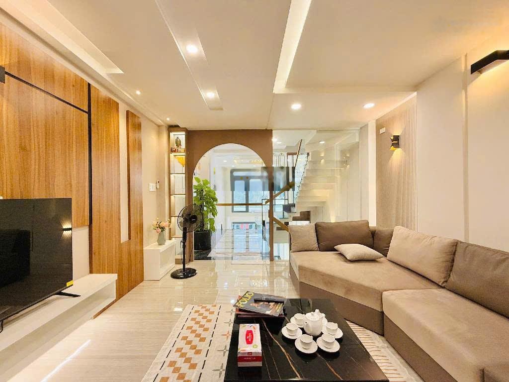 Giá ngộp! nhà 5 tầng gò vấp- hxh - gần lotte - full nội thất 8 tỷ 9 tl