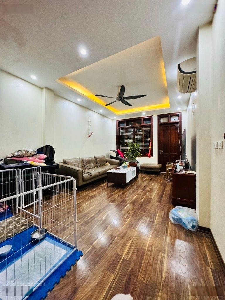 Bán nhà riêng tại #TayHo-#VeHo -Cách một nhà ra phố