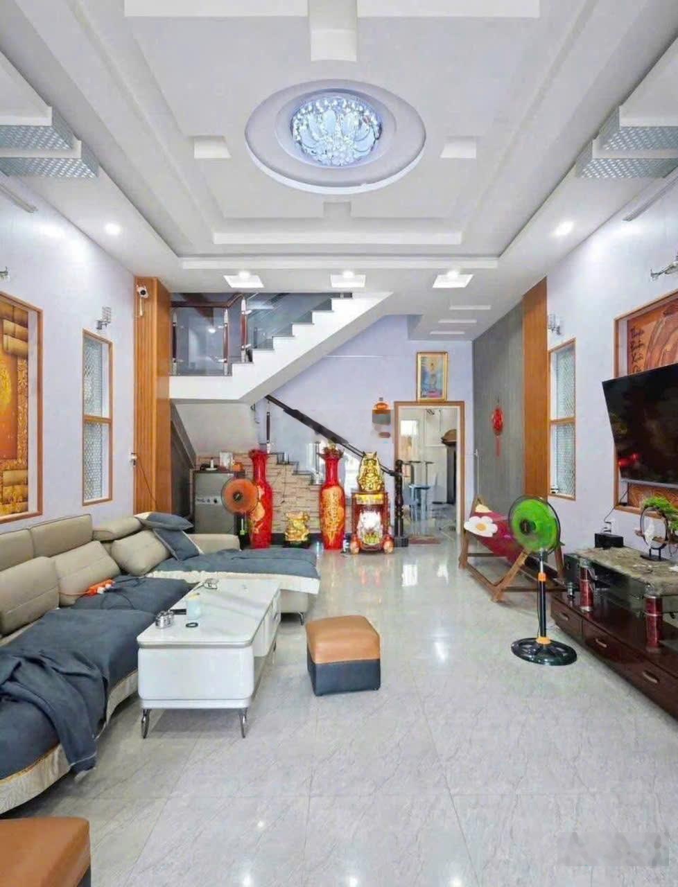 Bán nhà mặt tiền trần bạch đằng 1 trệt 2 lầu giá tốt