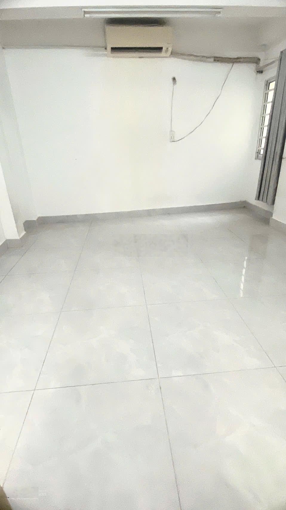 Nhà nhỏ, sổ đẹp, ko lg qh - hoà hưng - 15/19m2, 4tầng - 3.8tỷ