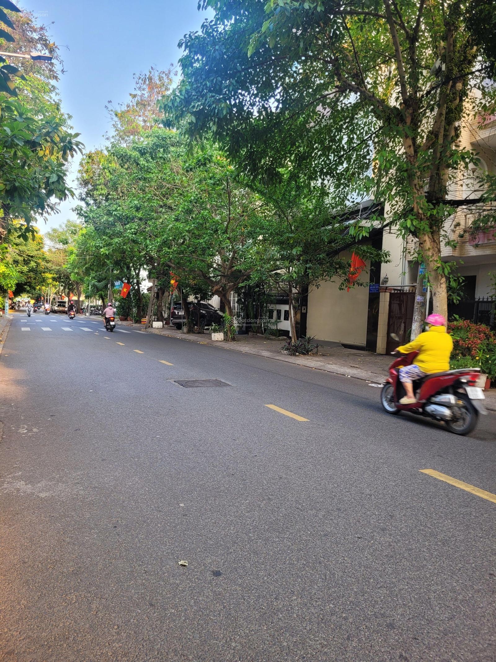 Bán nhà kdc tân quy đông đường 40- dt: 6x15m- giá tốt