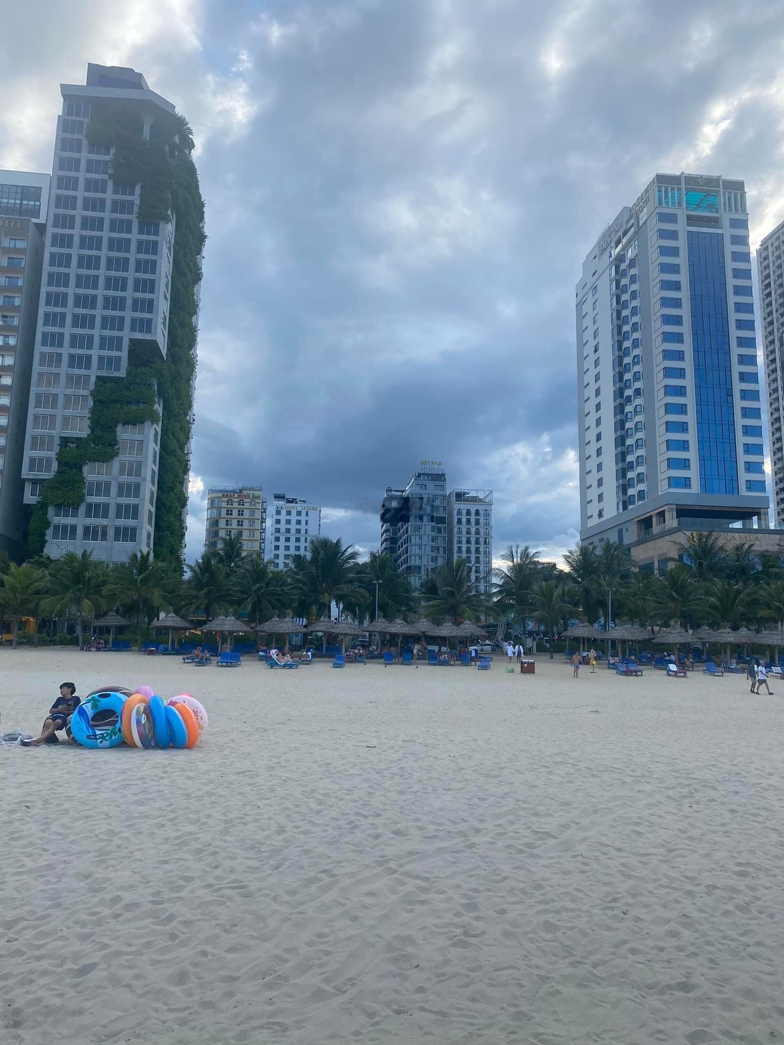 Cần bán lô đất mặt tiền biển đường 5m5 Nguyễn Trọng Nghĩa view biển Mân Thái