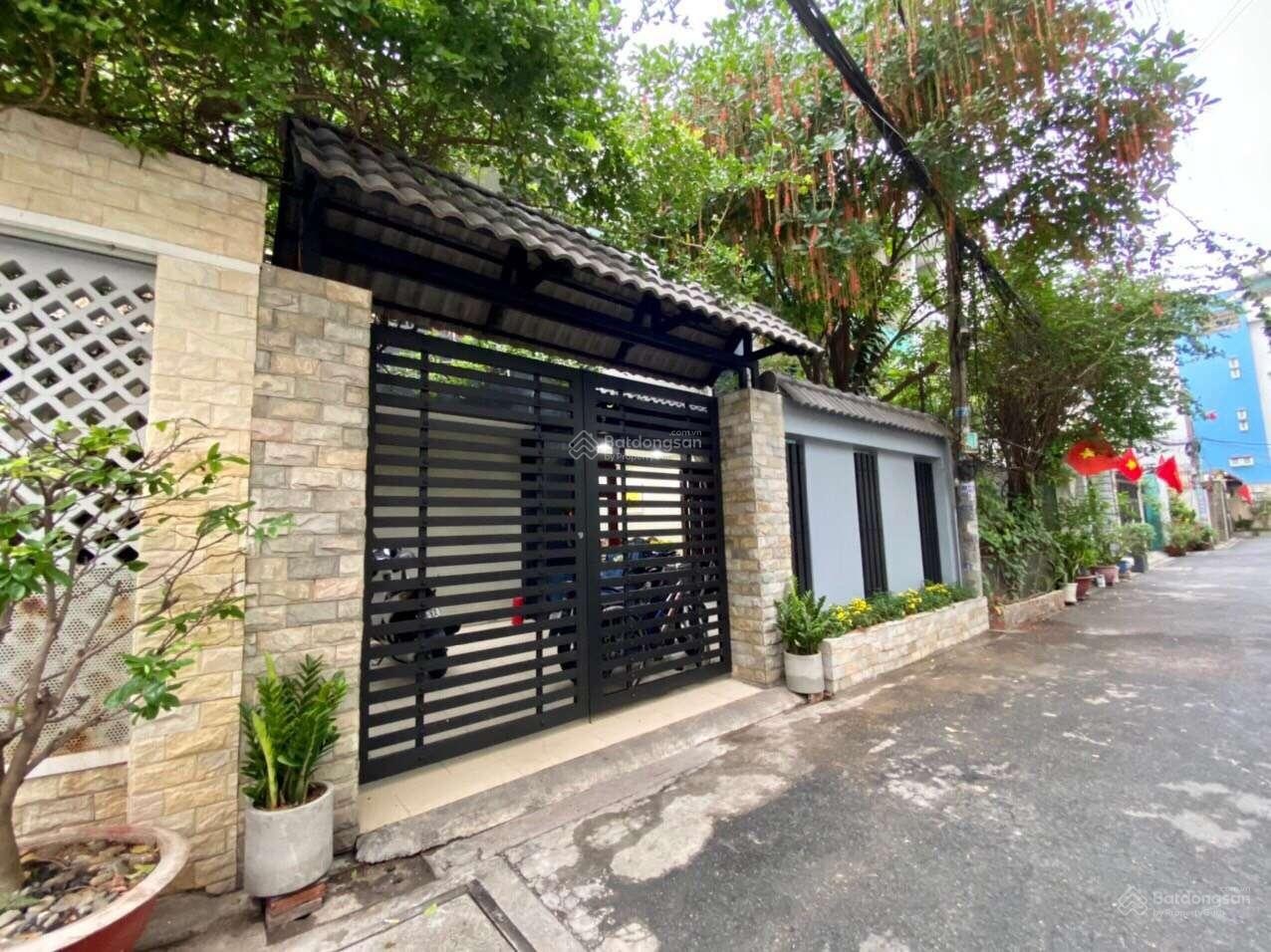 Bán gấp nhà HXH đường Phan Đăng Lưu, P6 - Bình Thạnh (18mx18m) DTCN: 297m2, giá: 42 tỷ 0902950158