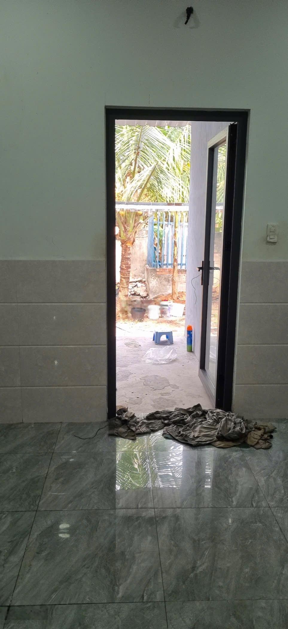 Bán nhà mặt phố đường Lô 2, 5,95 tỷ, 265m2, đẹp, nhiều tiện ích