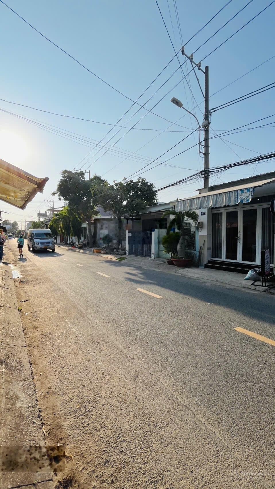 5,2 tỷ TL, 80m2, mặt tiền kinh doanh - đường Số 1, Long Trường Q9, dân cư, dân trí