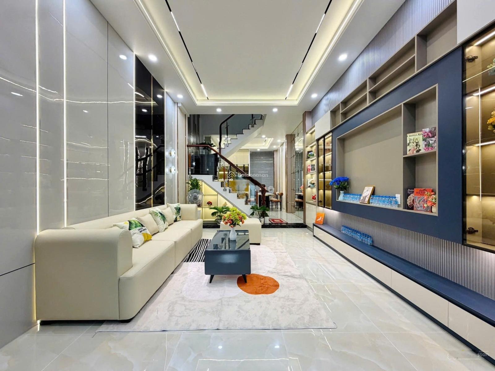 Tôi cần bán nhà đường Đinh Tiên Hoàng Q.Bình Thạnh, Giá 3,58 Tỷ, 68m2, sổ chính chủ, đang cho thuê
