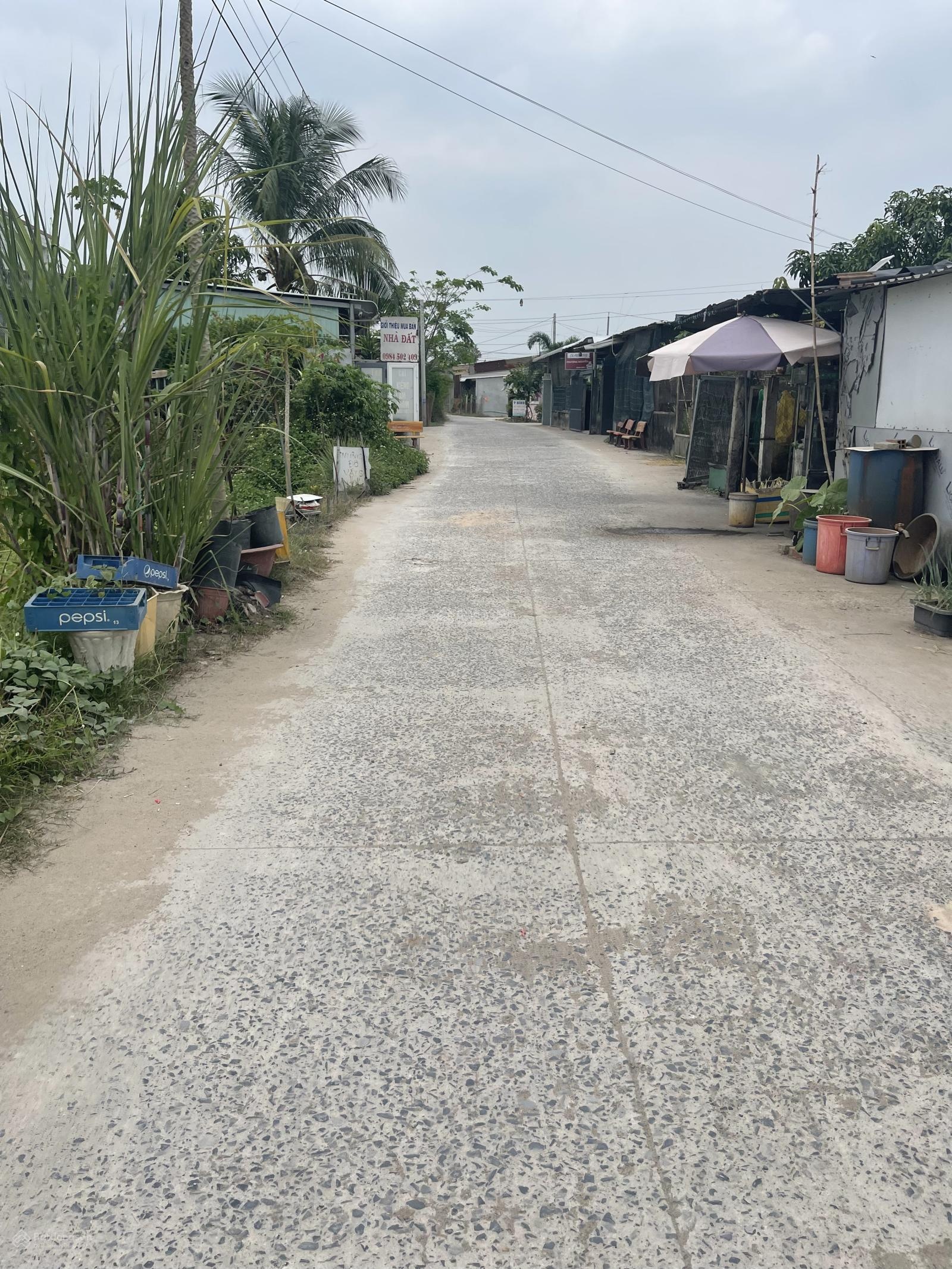 Cần tiền bán gấp và nhanh đất thổ cư liền kề - ấp Nhơn Hòa Mỹ Hạnh Tây Ninh - Long An cũ. DT 409m2