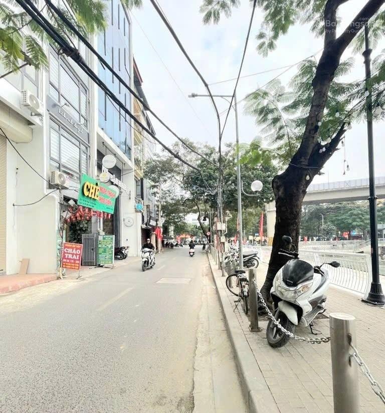 Hiếm đẹp, bán nhà mặt phố Mai Anh Tuấn, view hồ, 7 tầng thang máy, chỉ 30 tỷ