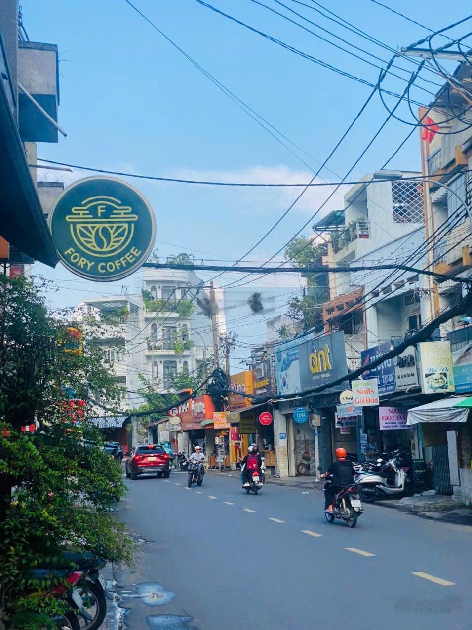 Bán nhà 5 tầng 5,3m*25m mặt tiền kinh doanh Phan Văn Trị Phường 14 Bình Thạnh chỉ 24 tỷ