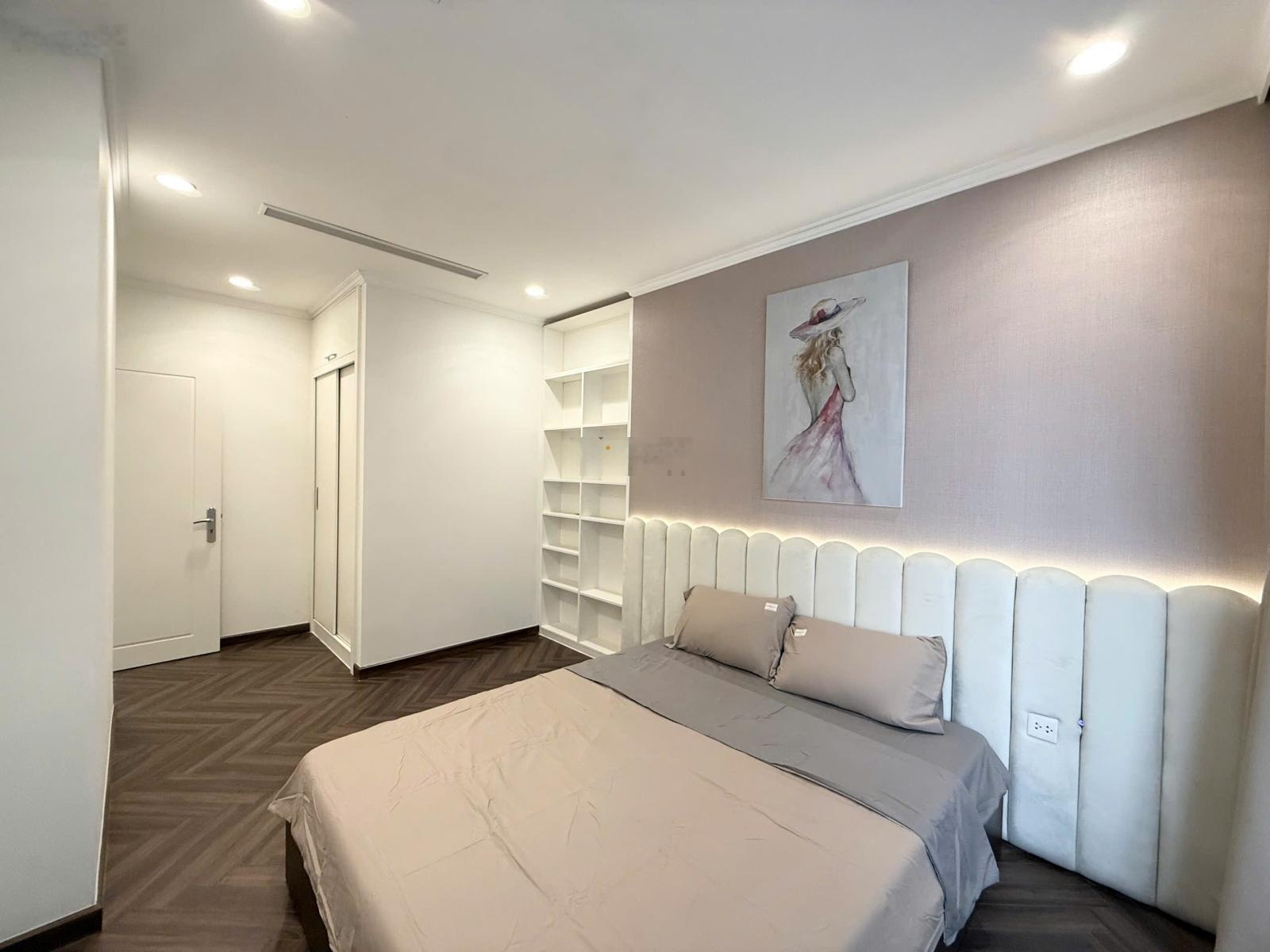 Cắt lỗ sâu - căn 2 ngủ 79 m2 giá 9 tỷ Park Hill Times City