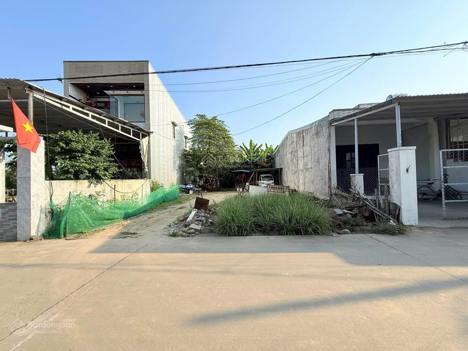 Cần bán nhanh lô đất trục chính đông phú, nam hòa tiến mới, giá tốt