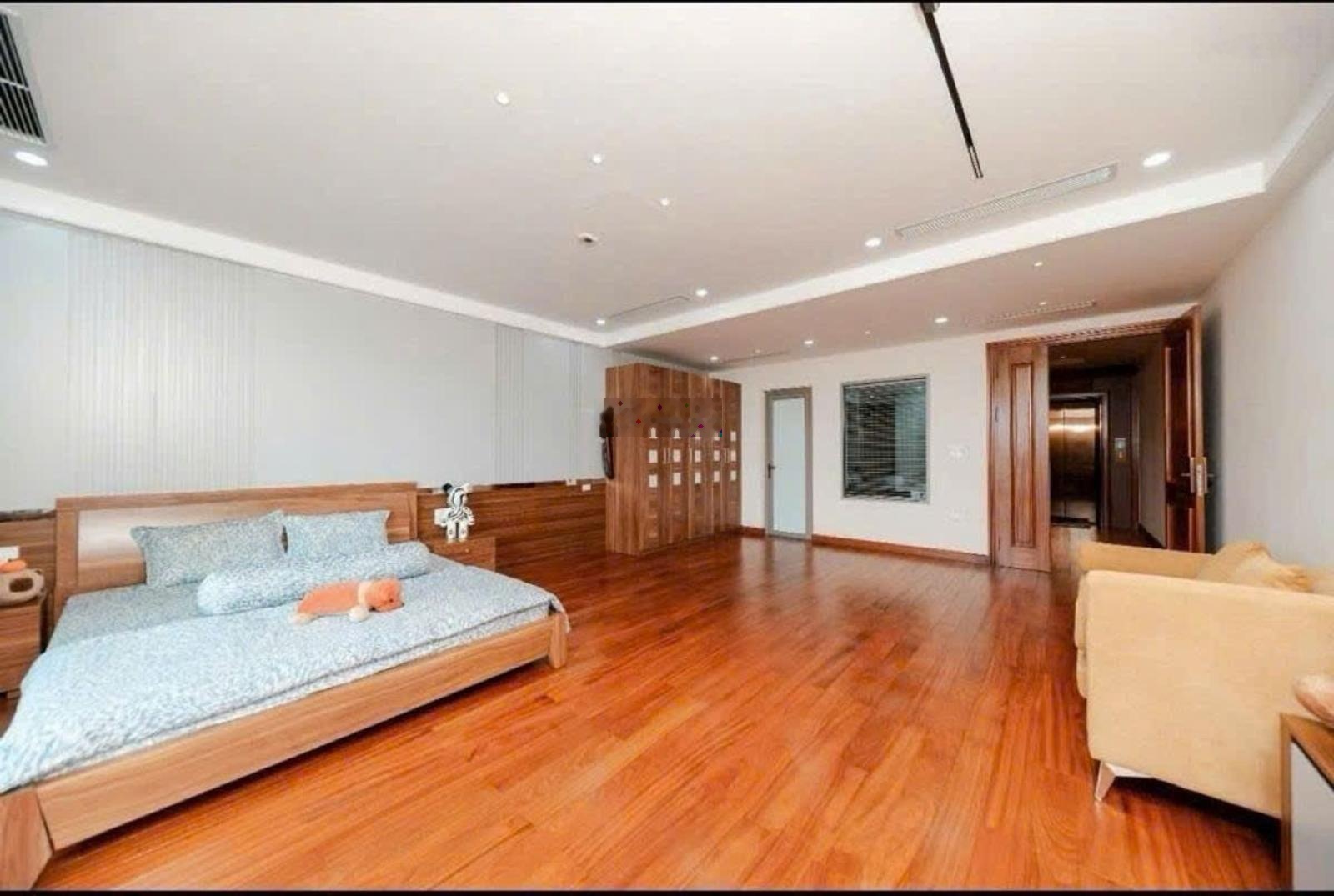 Hiếm nhà đẹp nội thất sịn ở ngay - nguyễn cảnh dị 90 m , mt 6 m , giá 28 tỷ