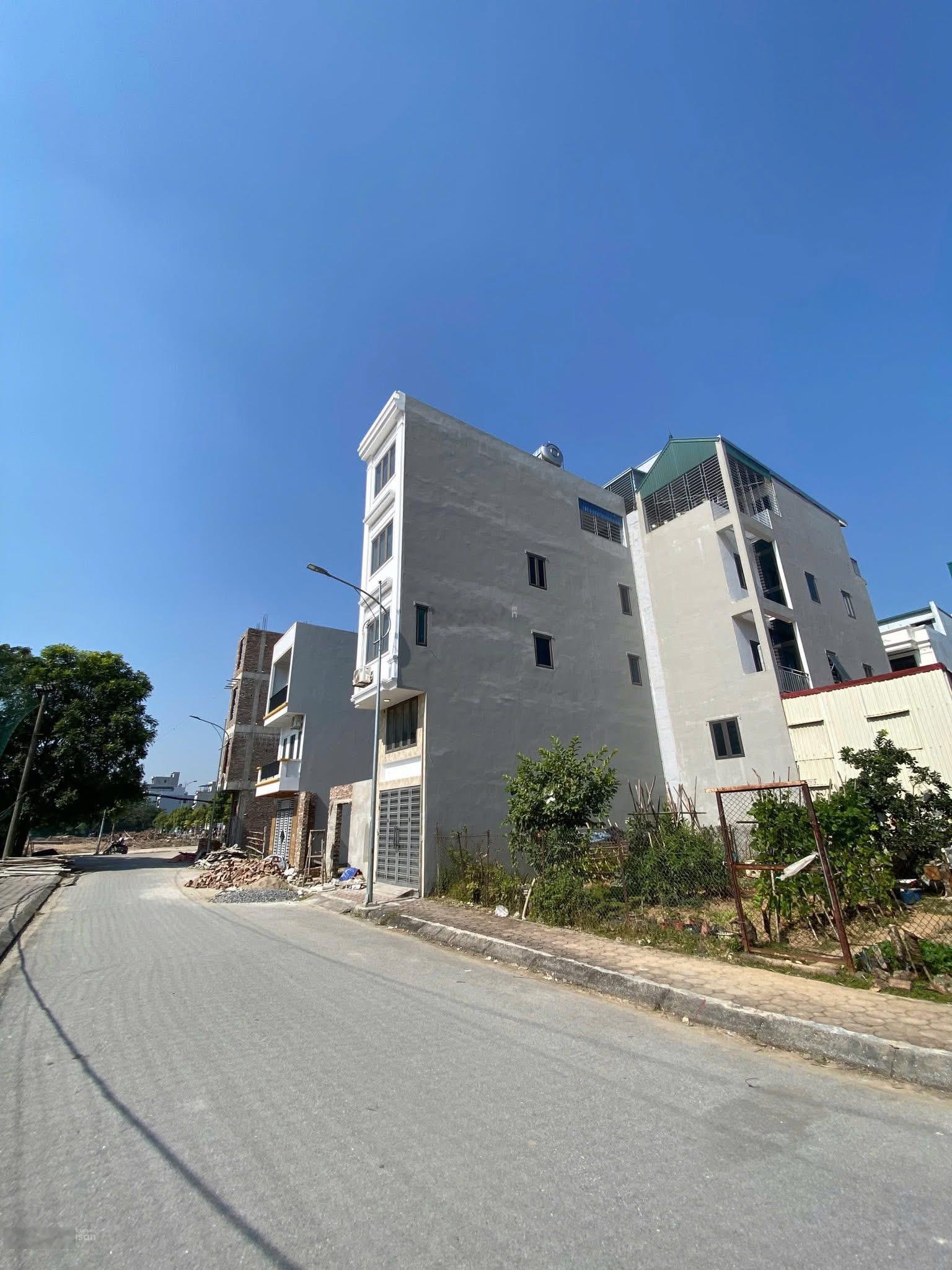 Chính chủ gửi bán 67m đất dịch vụ Yên Lũng, An Khánh giá đầu tư hơn 10 tỷ có lẻ