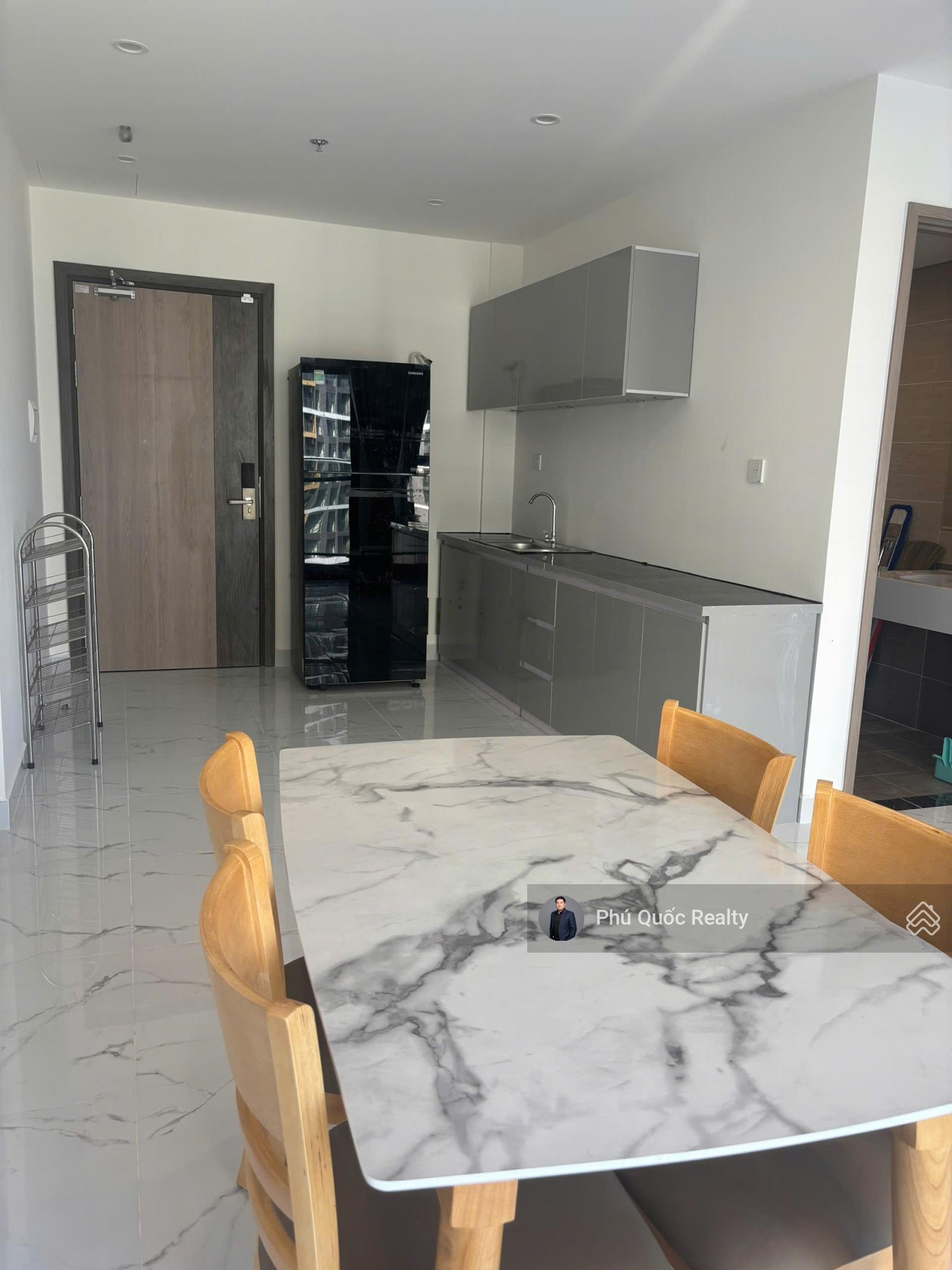 Trống sẵn cho thuê nhà mới Glory Heights - Vinhomes Grand Park, căn hộ 2 phòng ngủ+ Có nội thất