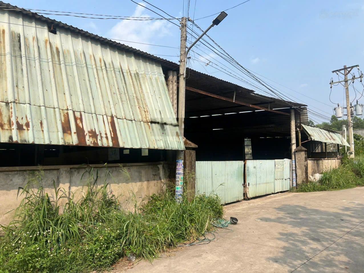Bán xưởng 2000m đường số 10, p uyên hưng, hcm