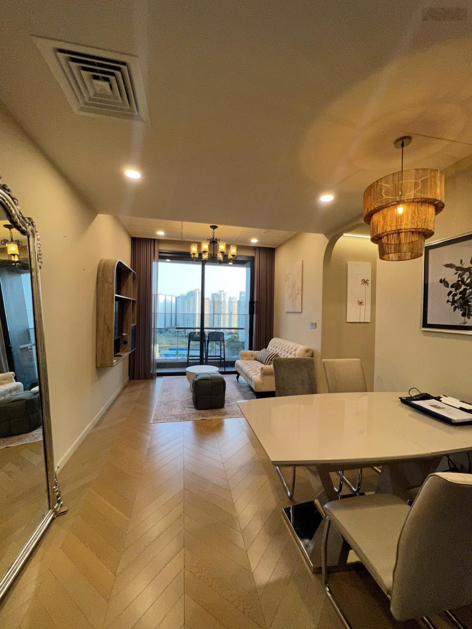 Cho thuê căn hộ 2pn lumière riverside q2
