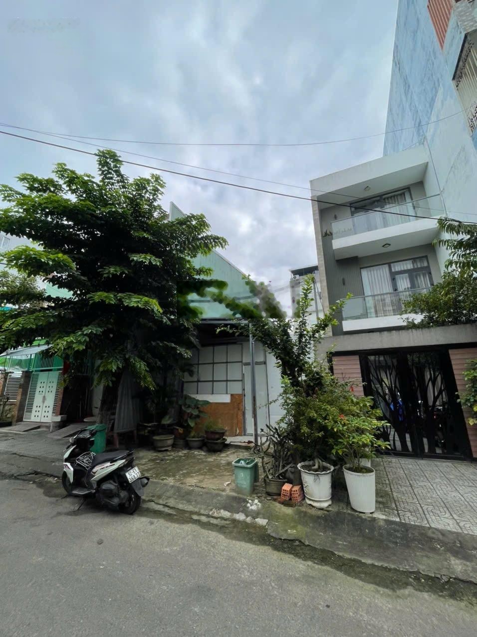 Chính chủ cần bán nhanh lô đất đẹp Mỹ An 19 sát sông, view tòa tháp 69 tầng của Sun