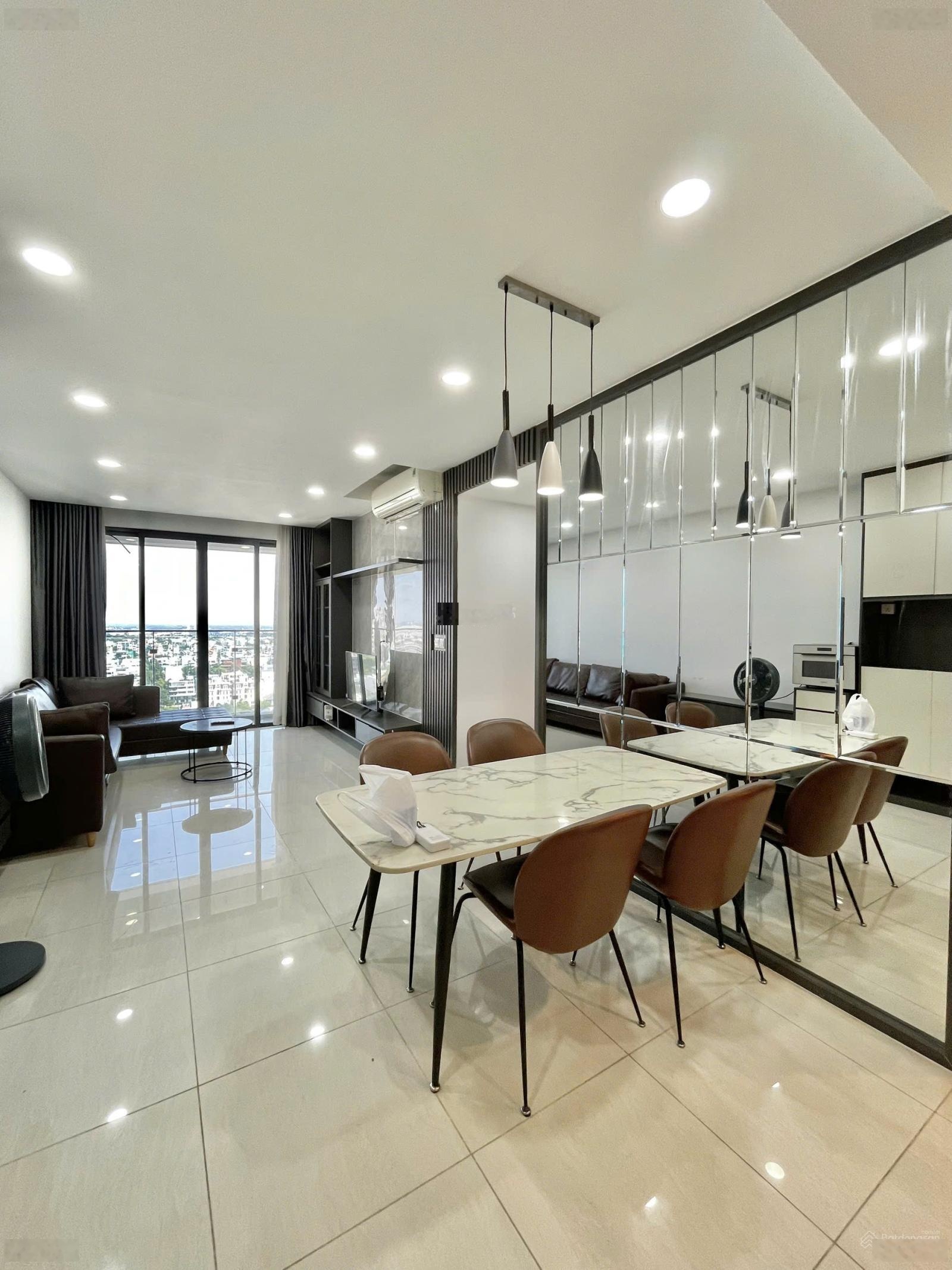 One Verandah - Cho thuê căn góc 3PN lầu cao, view sông bao Chill giá chỉ 32 triệu