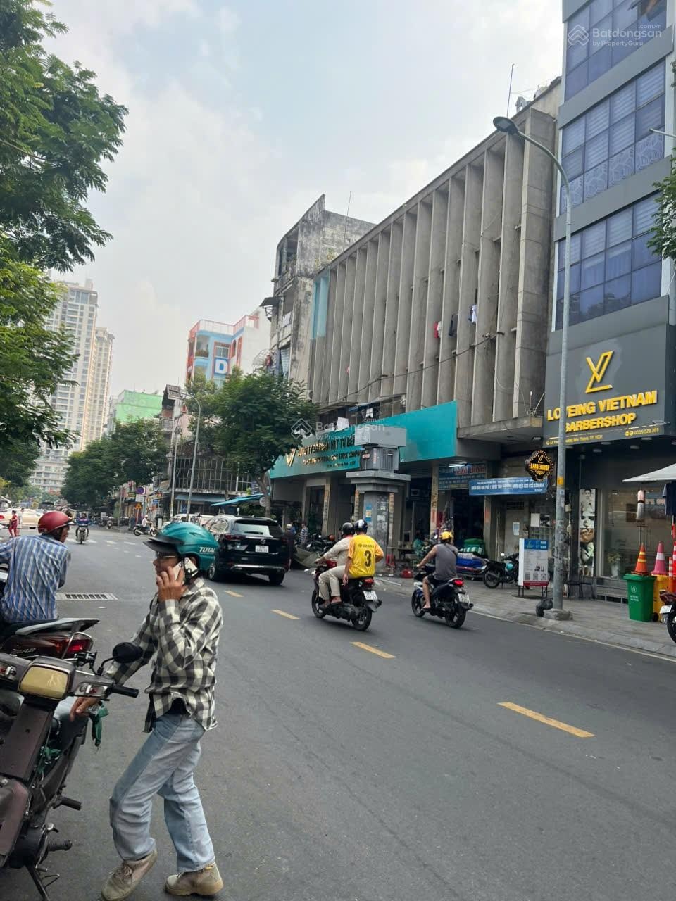 Bán nhà hẻm xe hơi 92 Tôn Thất Thuyết.P15.Q4,dt:5x18m,giá:11.9tỷ(5lầu)