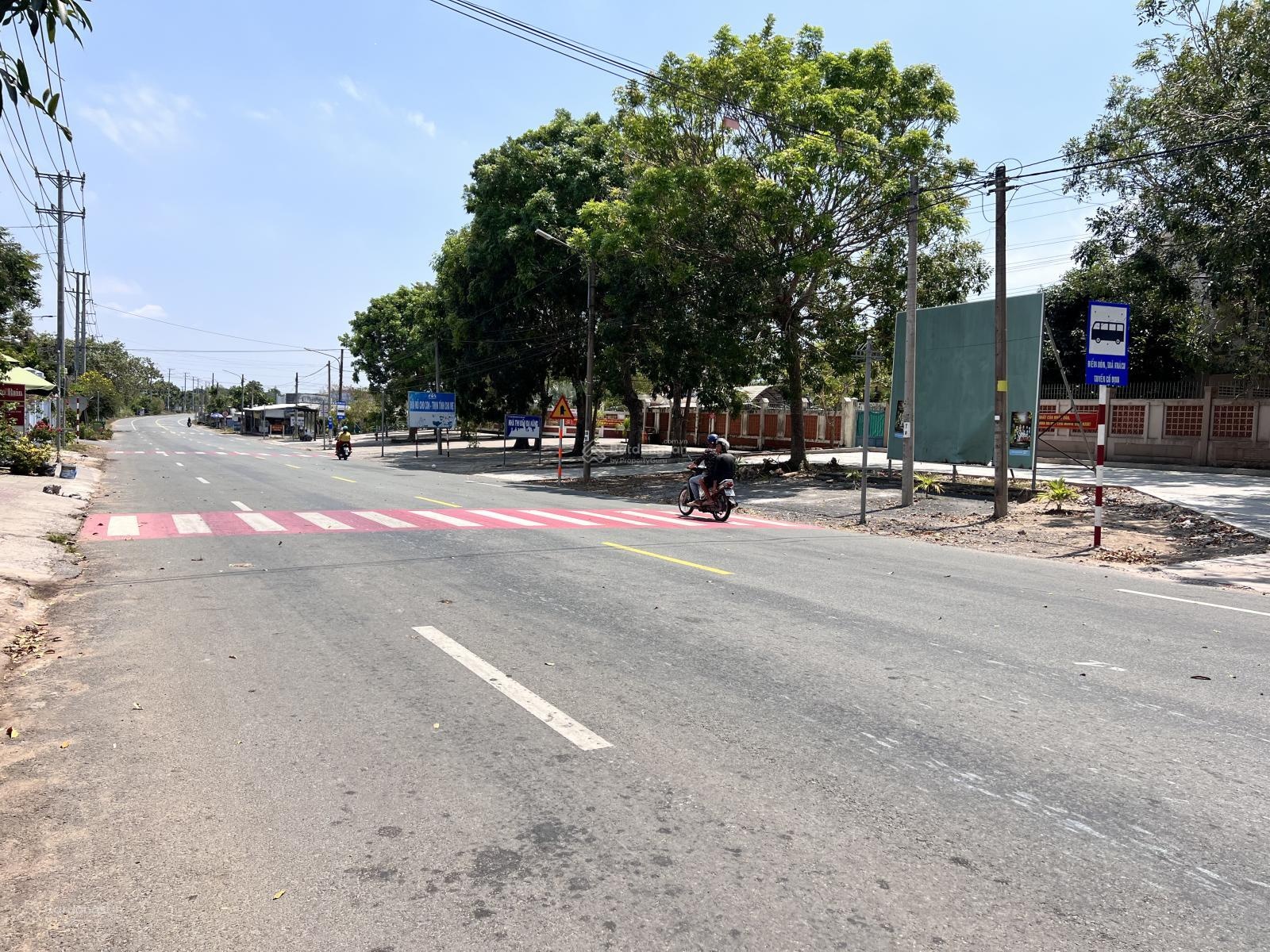 Vừa ở - vừa kinh doanh - giá trị thật chủ cần bán mặt tiền quốc lộ 55 - xã đất đỏ - tp hcm