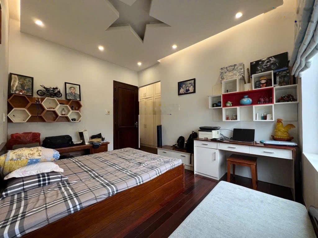 Nhà 4 tầng quận Sơn Trà , gần Vương Thừa Vũ - 80m 4pn 5wc - đang có sẵn Dòng Tiền