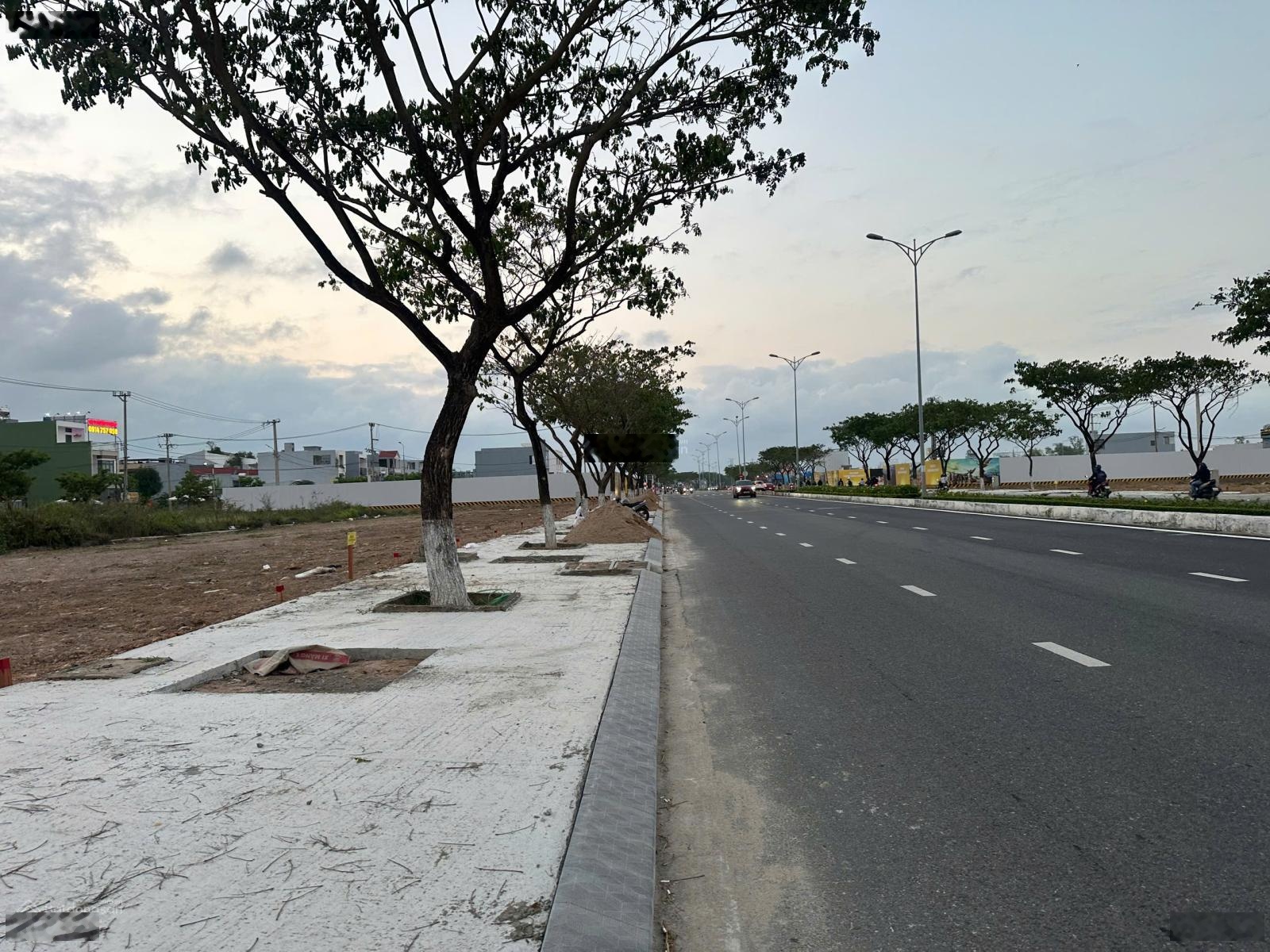 Bán đất nền Võ Chí Công, hướng Đông Bắc, phong thủy tốt, thích hợp xây nhà ở lâu dài.