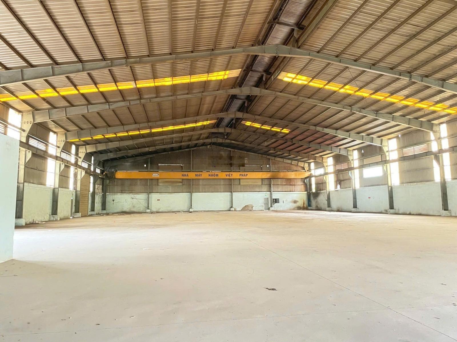 Cho thuê kho rẻ bình chánh 2000m2_ pccc vách tường, tải 10 tấn