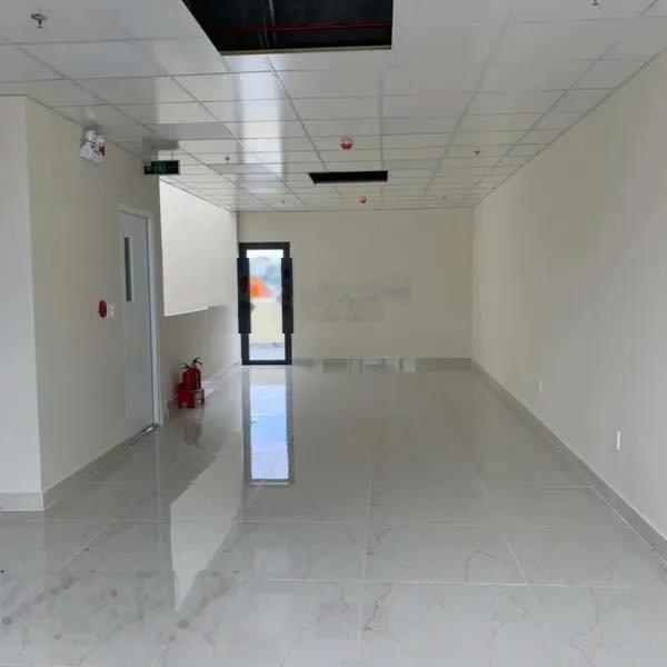 Bán tòa nhà Văn Phòng mặt tiền đường Hồ Hảo Hớn, Quận 1, DT: 8x22m - hầm 6 tầng - giá chỉ 115 tỷ